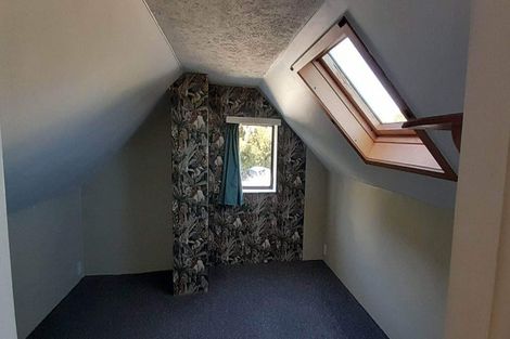 Photo of property in 104 Tauhinu Road, Miramar, Wellington, 6022