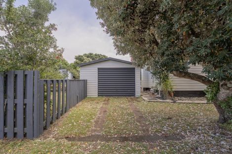 Photo of property in 2 Bagnall Place, Pauanui, Hikuai, 3579