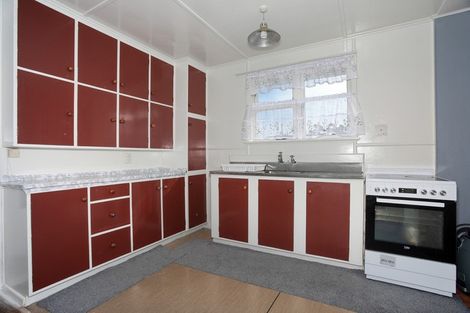 Photo of property in 27 Gordon Crescent, Marton, 4710