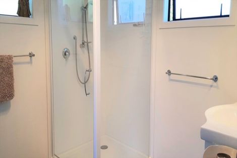 Photo of property in 76 Kinloch Road, Kinloch, Taupo, 3377