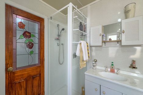 Photo of property in 102 Karaka Road, Thames, 3500