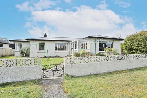 Photo of property in 66 Bullar Street, Grasmere, Invercargill, 9810