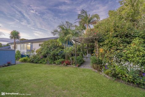 Photo of property in 12 Marina Way, Athenree, Katikati, 3177