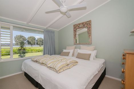 Photo of property in 65 Robinson Road, Whitianga, 3510