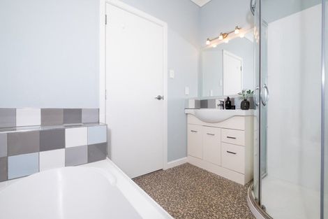 Photo of property in 2 Chambers Street, Napier South, Napier, 4110