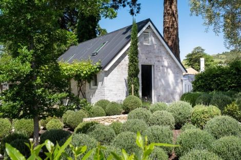 Photo of property in 337 Te Mata Road, Havelock North, 4294