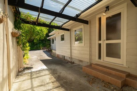 Photo of property in 28a Whanake Street, Titahi Bay, Porirua, 5022