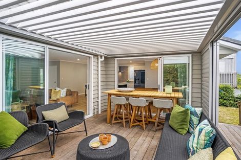 Photo of property in 48a Amorino Drive, Red Beach, 0932