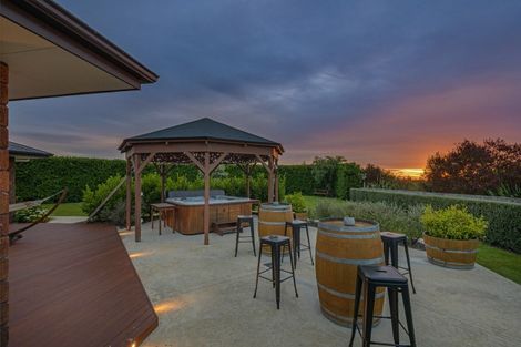 Photo of property in 78 County Heights Drive, Aokautere, 4471