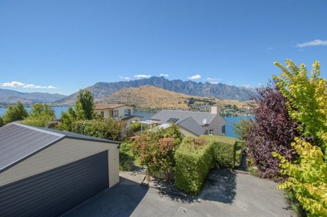 Photo of property in 76 Hensman Road, Queenstown, 9300