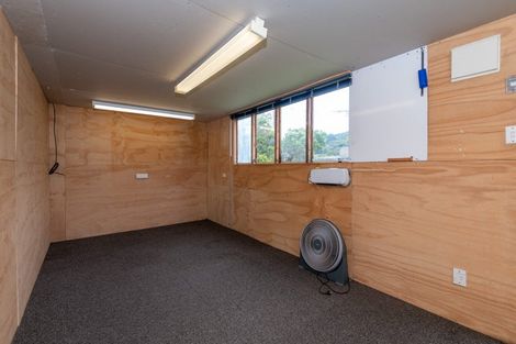 Photo of property in 5 The Strand, Wainuiomata, Lower Hutt, 5014