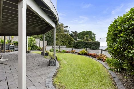 Photo of property in 161 Mellons Bay Road, Mellons Bay, Auckland, 2014