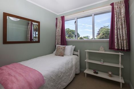 Photo of property in 106 Bryndwr Road, Bryndwr, Christchurch, 8052