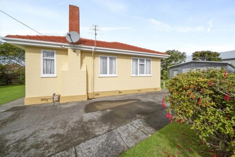 Photo of property in 47 Burns Street, Hawera, 4610