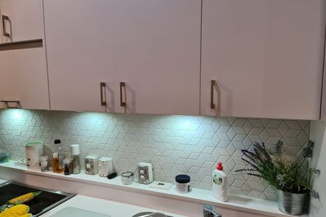 Photo of property in Terrace Garden Apartments, 6e/120 The Terrace, Wellington Central, Wellington, 6011