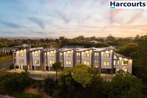 Photo of property in 8/7 Glen Road, Ranui, Auckland, 0612