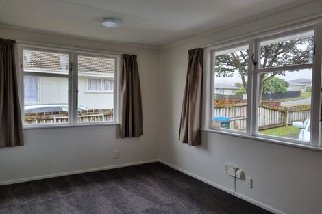 Photo of property in 126 Corinna Street, Waitangirua, Porirua, 5024