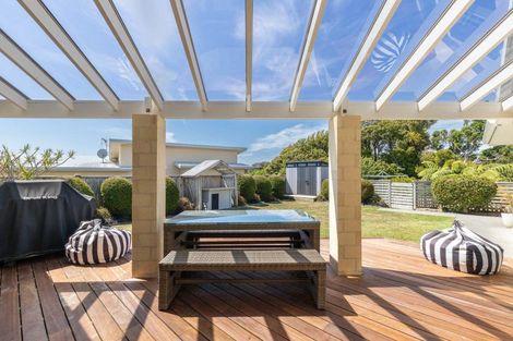 Photo of property in 206b Heta Road, Merrilands, New Plymouth, 4312