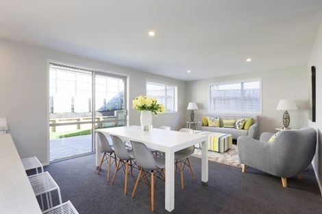 Photo of property in 2 Komata Crescent, Papamoa Beach, Papamoa, 3118