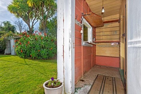 Photo of property in 104 Iranui Road, Inner Kaiti, Gisborne, 4010