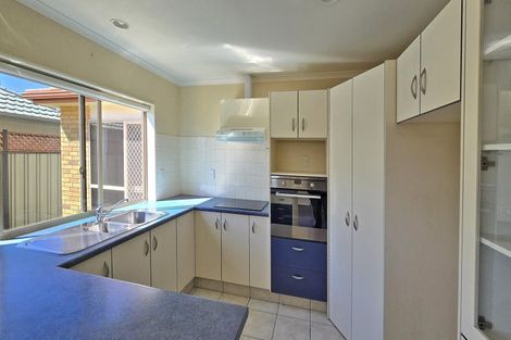 Photo of property in 12 Caulfield Place, Taradale, Napier, 4112