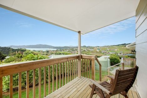 Photo of property in 37 Cable Bay Block Road, Cable Bay, 0420