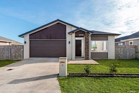 Photo of property in 6 Paso Fino Crescent, Karaka, Papakura, 2113