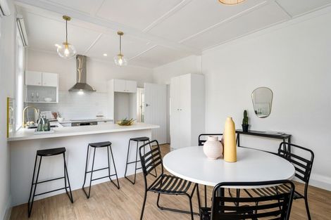 Photo of property in 8a Clyde Street, Oamaru North, Oamaru, 9400