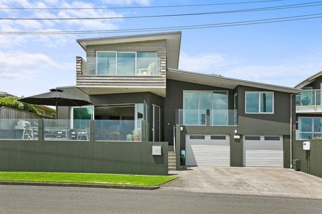 Photo of property in 15 Tiromoana Crescent, Bell Block, New Plymouth, 4312