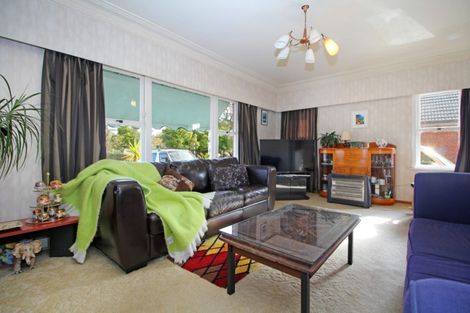 Photo of property in 104a Wyllie Road, Papatoetoe, Auckland, 2025