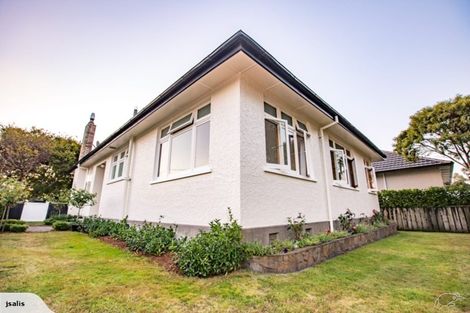 Photo of property in 3 Turi Street, Welbourn, New Plymouth, 4312