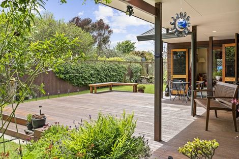 Photo of property in 71 Taylor Street, Cambridge, 3434