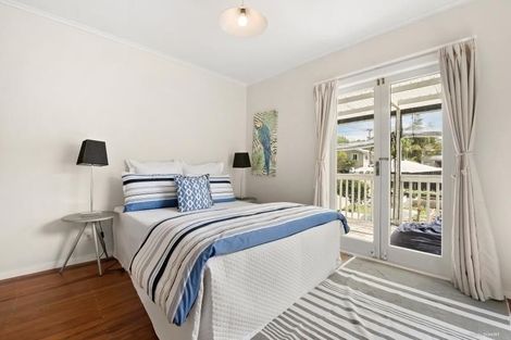 Photo of property in 12 Killarney Avenue, Torbay, Auckland, 0630