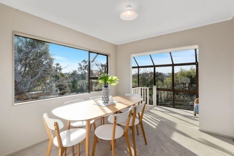 Photo of property in 1/2 Leith Way, Rothesay Bay, Auckland, 0630