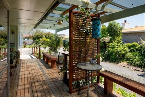 Photo of property in 4 Leon Street, Riverdale, Gisborne, 4010