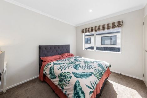 Photo of property in 16 Dolbel Place, Mangere East, Auckland, 2024