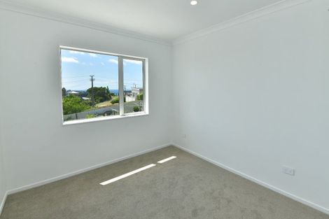 Photo of property in 55a Wade River Road, Stanmore Bay, Whangaparaoa, 0932