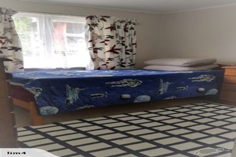 Photo of property in 31 Gilfillan Street, Blockhouse Bay, Auckland, 0600