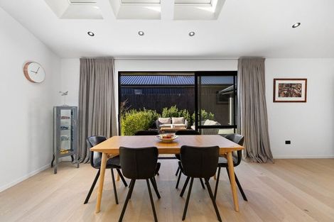 Photo of property in 30 Muster Road, Jacks Point, 9371