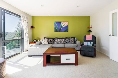 Photo of property in 118 Onetaunga Road, Chatswood, Auckland, 0626