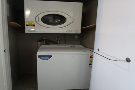 Photo of property in Mondrian Townhouses, 8/24 Hanson Street, Mount Cook, Wellington, 6021