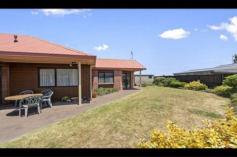 Photo of property in 52 Forth Crescent, Glenview, Hamilton, 3206