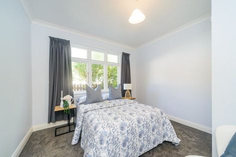 Photo of property in 35 Florence Avenue, Palmerston North, 4414