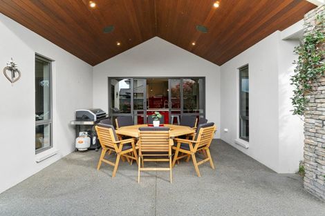 Photo of property in 11 Johnnybro Place, Rototuna North, Hamilton, 3210