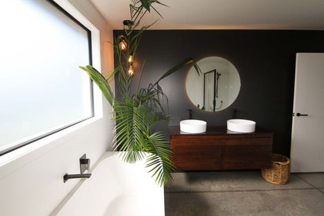 Photo of property in 7 Kohatu Boulder Way, Welbourn, New Plymouth, 4310