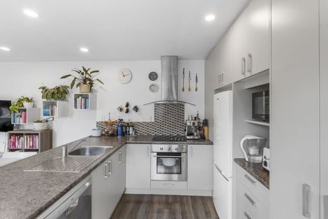 Photo of property in 1/142 Petrie Street, Richmond, Christchurch, 8013