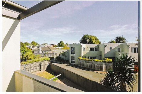 Photo of property in 6/1161 Victoria Street, Whitiora, Hamilton, 3200