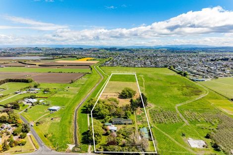 Photo of property in 215 Riverbend Road, Meeanee, Napier, 4110