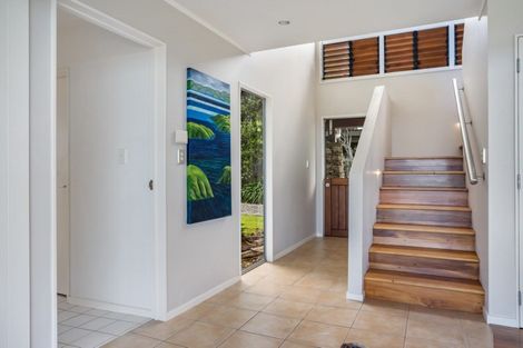 Photo of property in 12 Tuna Place, Whiritoa, Whangamata, 3691
