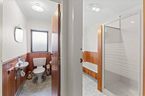 Photo of property in 9c Del Mar Place, Merrilands, New Plymouth, 4312